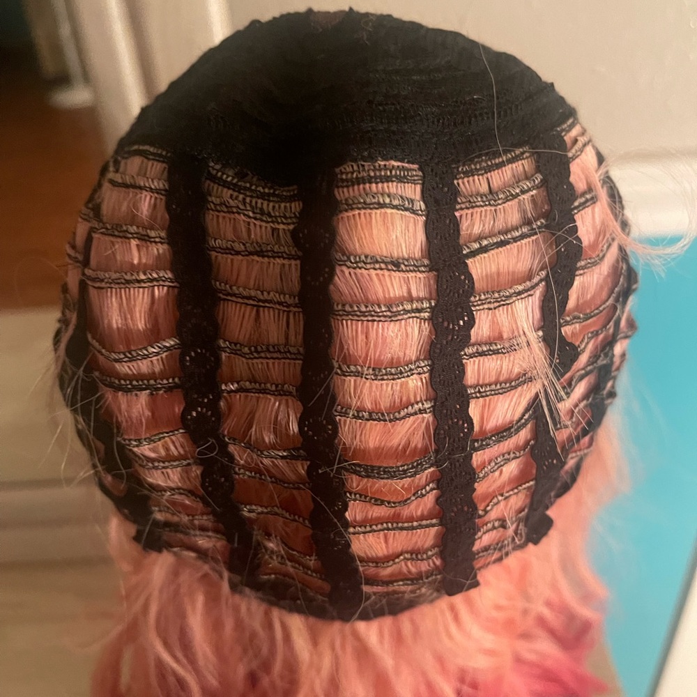 PINK OMBRÉ BEACH WAVE WIG - Picture 6 of 7
